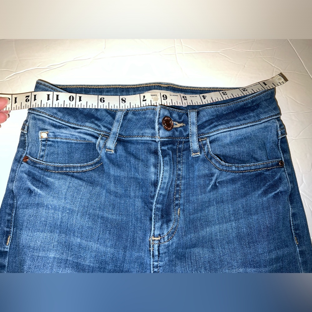 Guess Mid Rise Bootcut Jeans - Picture 9 of 13